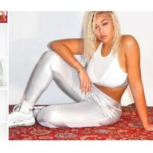 Silver Metallic High Rise Leggings XS New With Tags